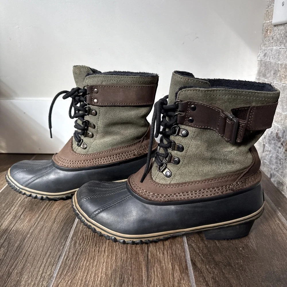 Sorel Duck Boots Women 8 Waterproof Medina III Winter Boots Brown Green Lace Up